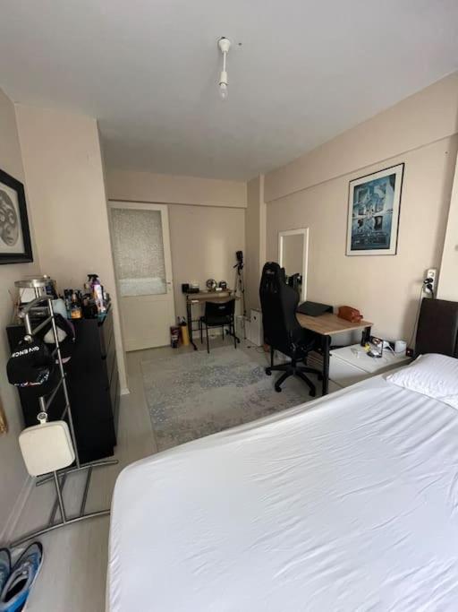 The Room photo 3
