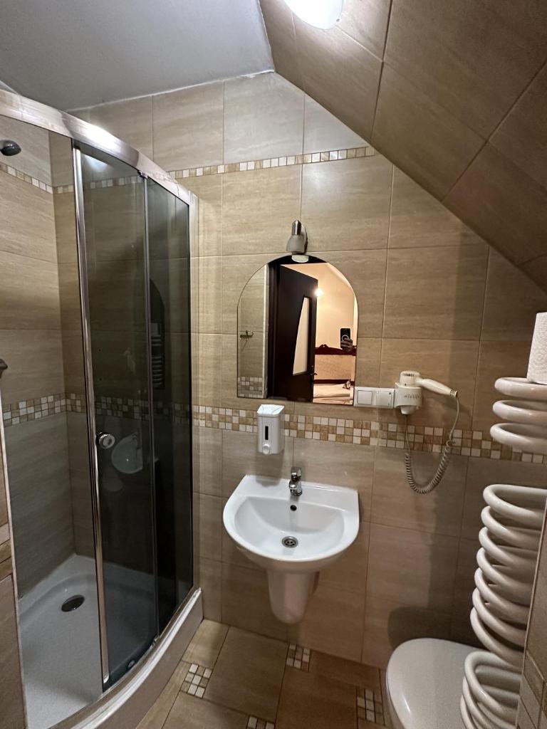 Pałac Tarnowskich Hotel & Restauracja & SPA photo 2