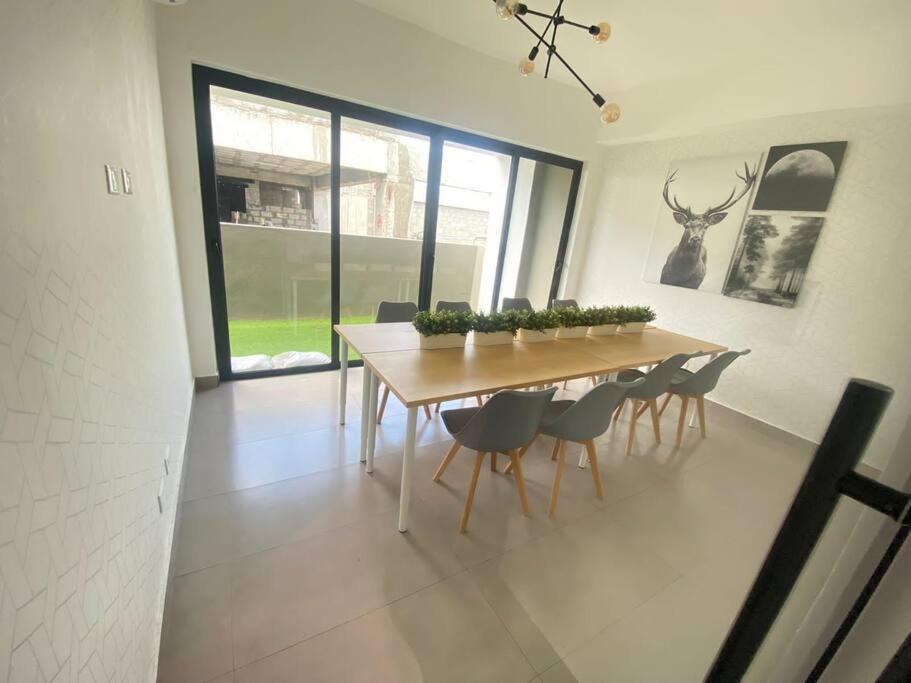 Apartamento de lujo en Evaristo Morales con jacuzy en área común photo 4