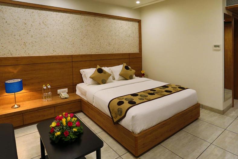Grand Kailash Hotel photo 1