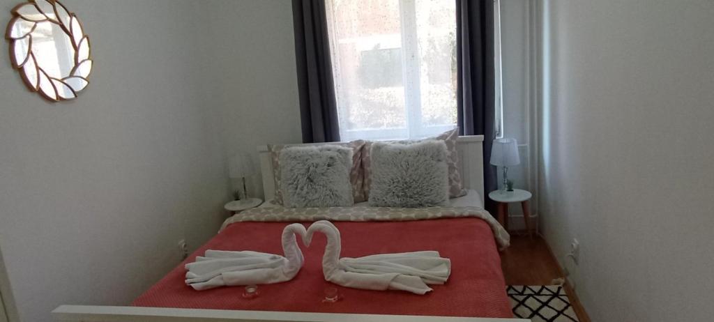 Pavle i Petra II photo 2