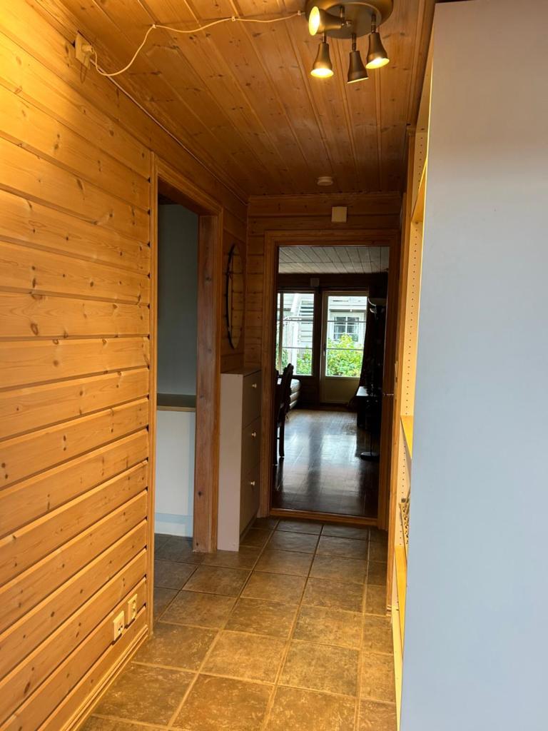Cozy Scandinavian apartment central in Oslo - free parking and close to many amenities photo 2