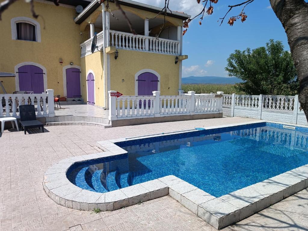 V & V ViLLA photo 1