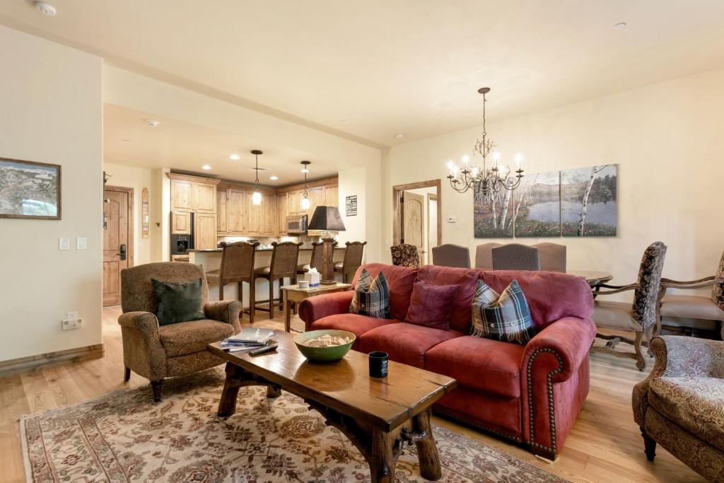 B107 Beaver Creek Landing condo photo 1