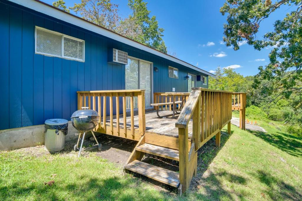 Kimberling City Cabin with Boat Slip, Deck and Pool photo 1
