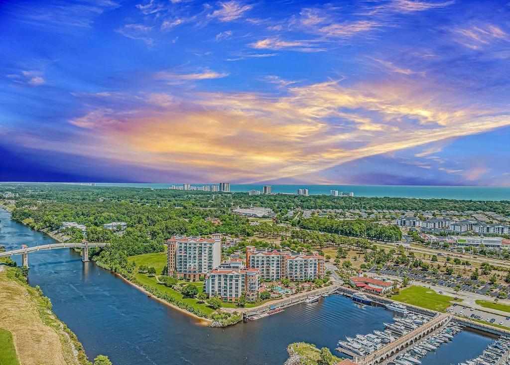 The Marina 5-305 image