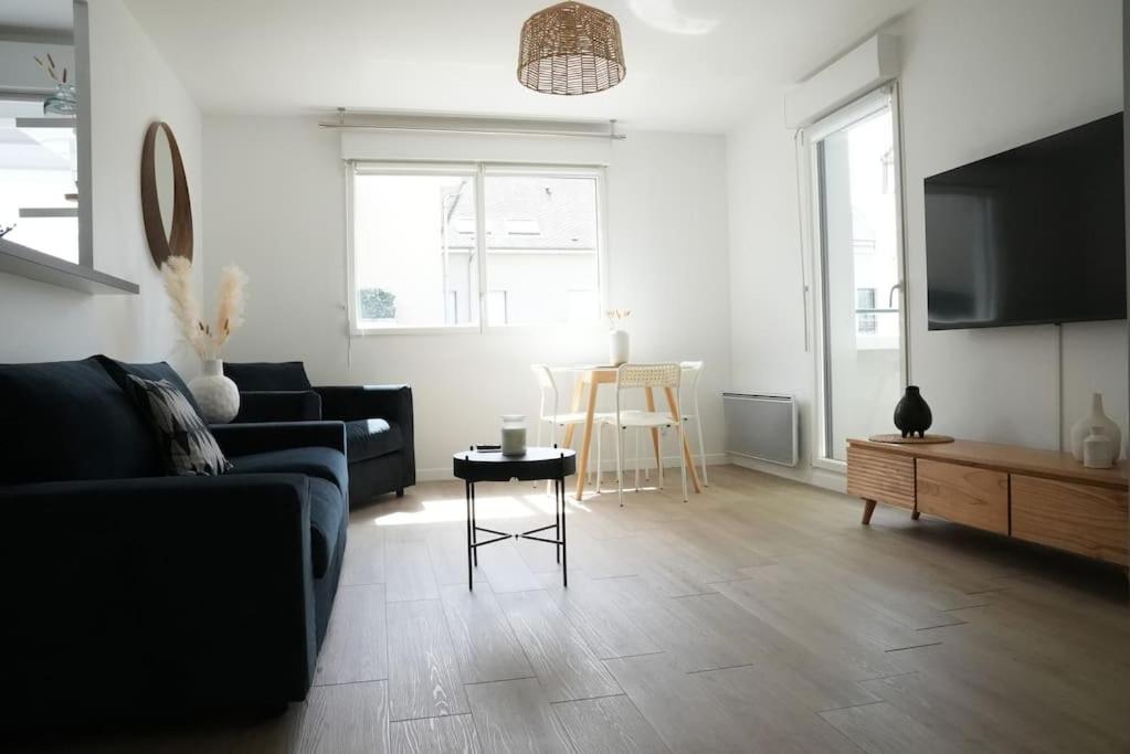 Cosy & Charmant Appartement proche Disney photo 2