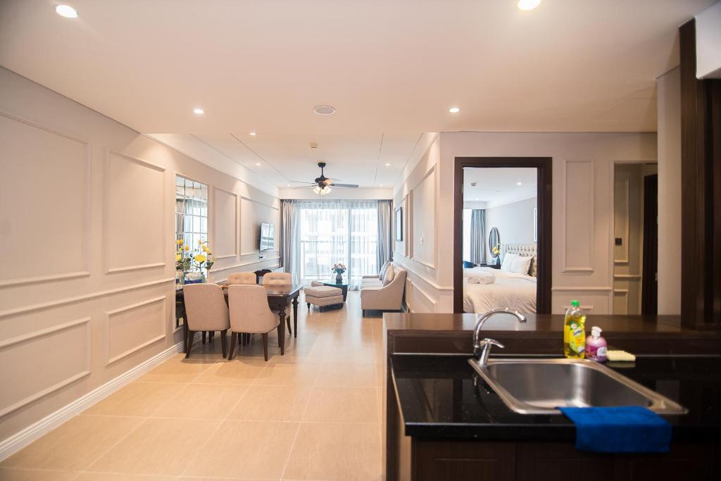 OCEAN VIEW HOME FOURPOINT DA NANG BEACH