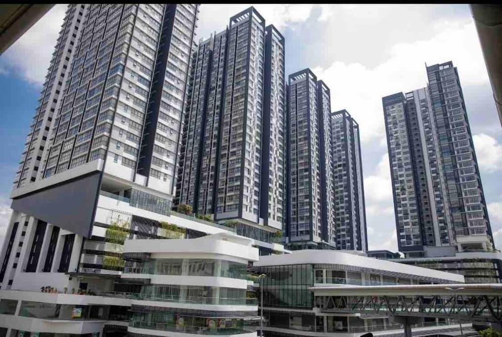 D’sara Sungai Buloh Sentral MRT Linked 二间房可4人入住 - Tap to explore photos
