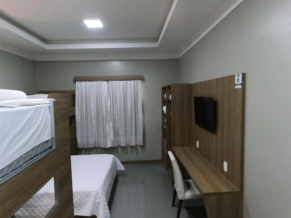 ID Hotel photo 2
