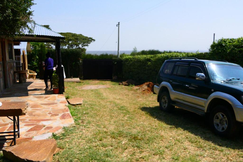 SK Rhino camp photo 3