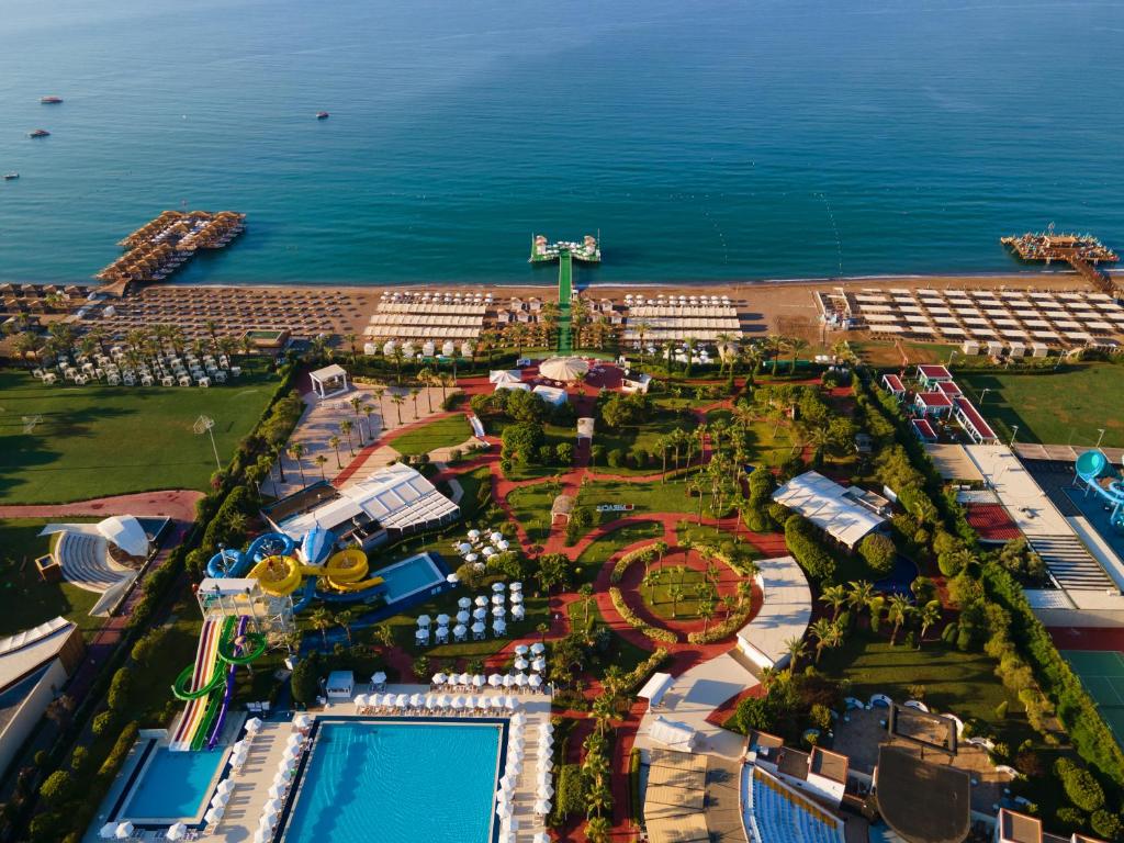 Miracle Resort Hotel photo 4
