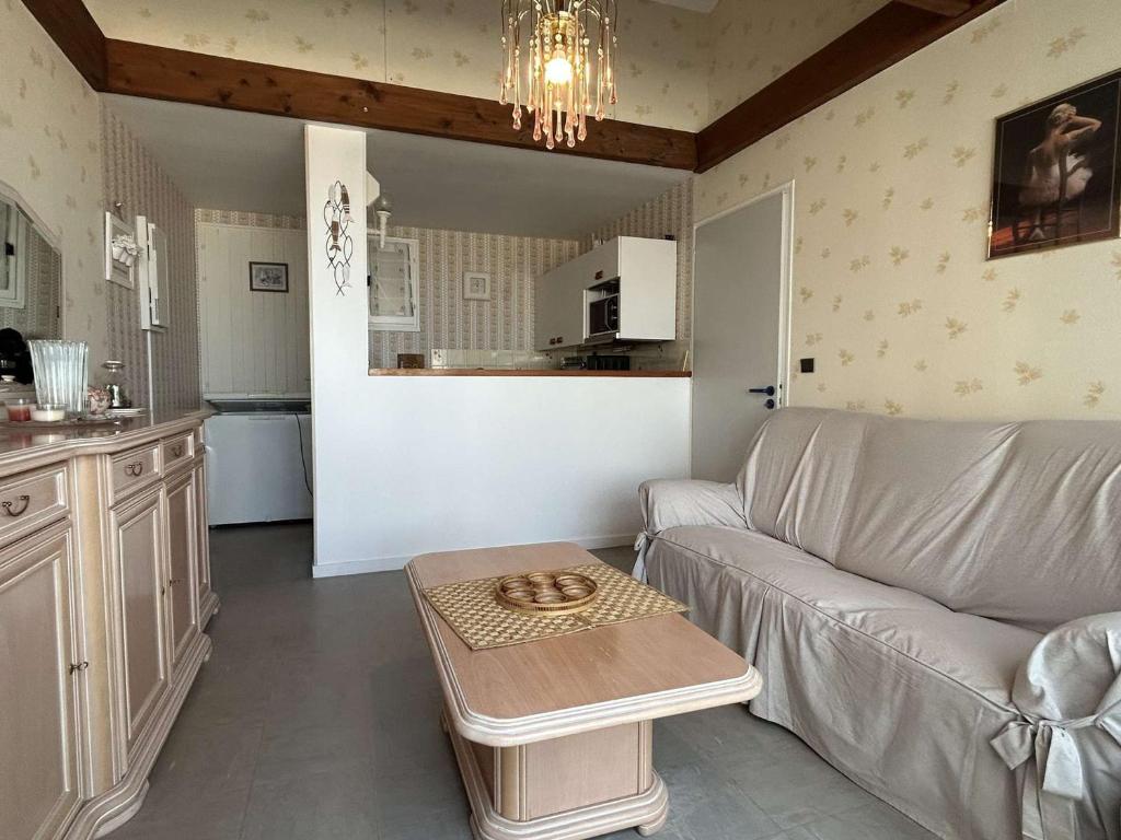 Appartement L'Herbaudière, 3 pièces, 5 personnes - FR-1-224B-130 photo 4