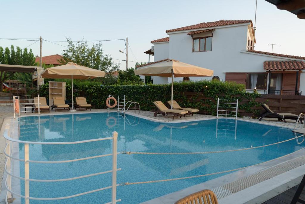 Bacchus Villa photo 2