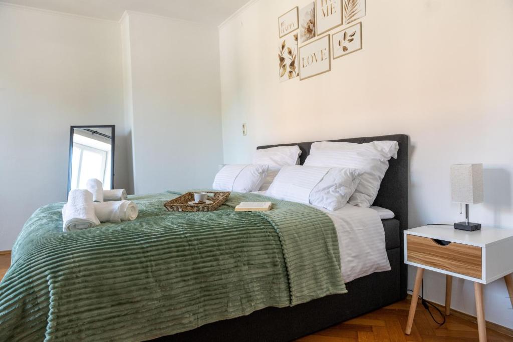 BeSSa Homes Haag 6 Personen 2 Schlafzimmer, 3 Betten, Balkon photo 3