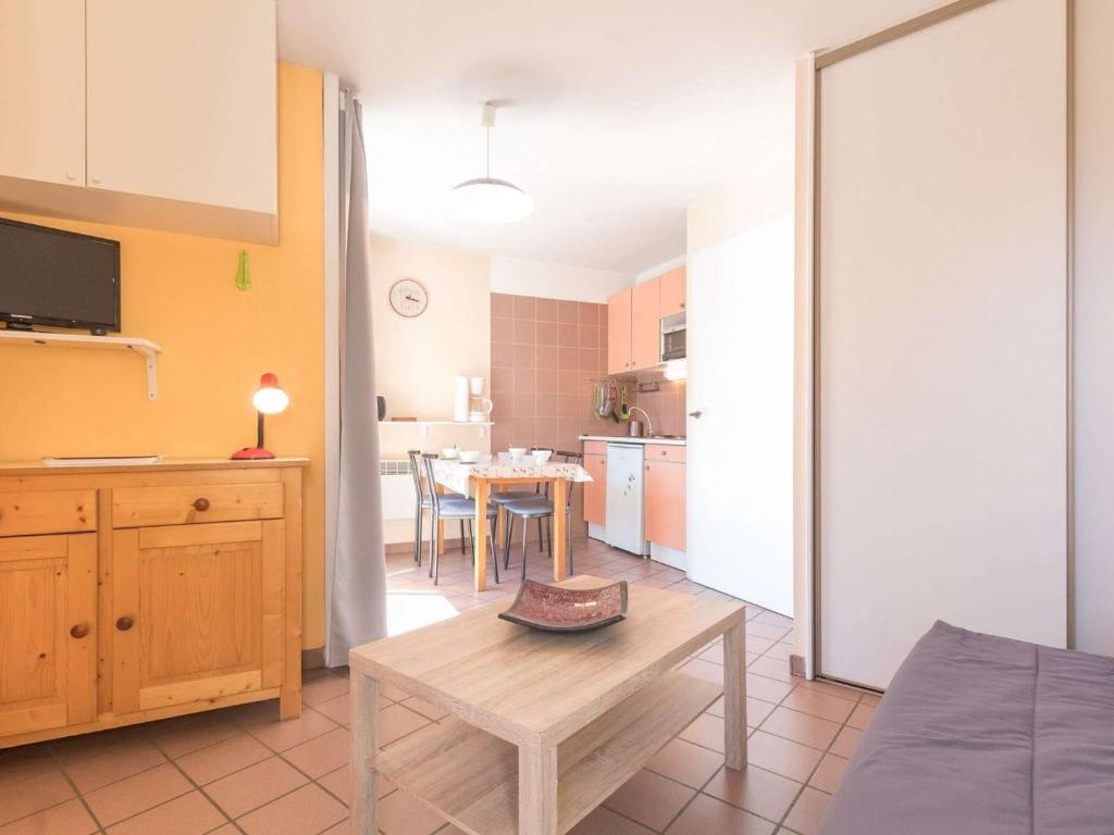 Appartement Briançon, 1 pièce, 4 personnes - FR-1-330C-18 photo 1