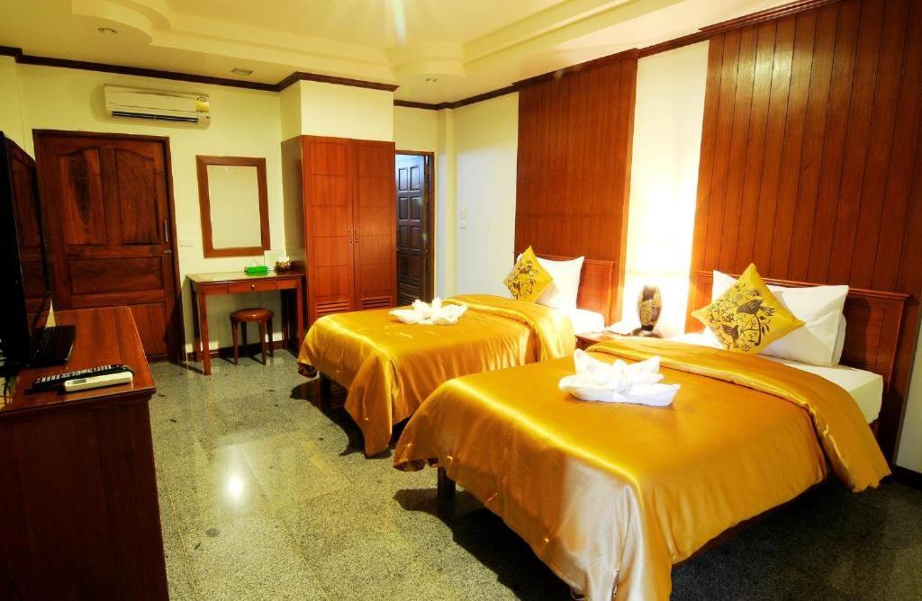 Busyarin Hotel photo 2