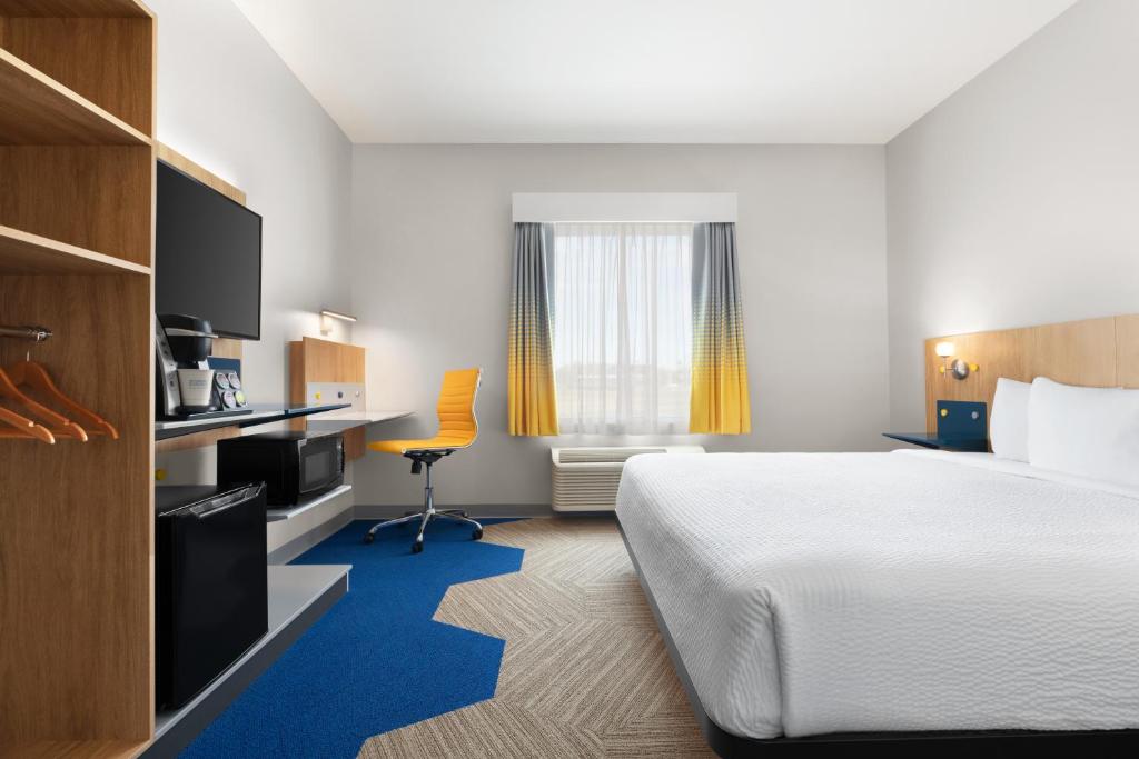 Microtel Inn & Suites by Wyndham Lachute photo 4