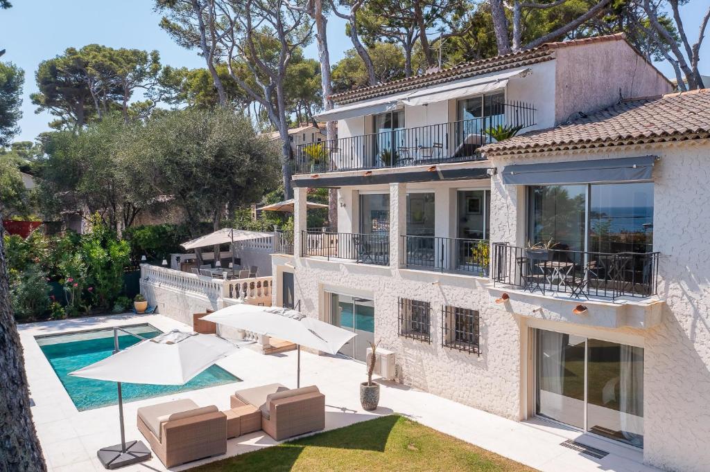 Villa Les Pins du Cap - Vue mer - Cap d'Antibes photo 3