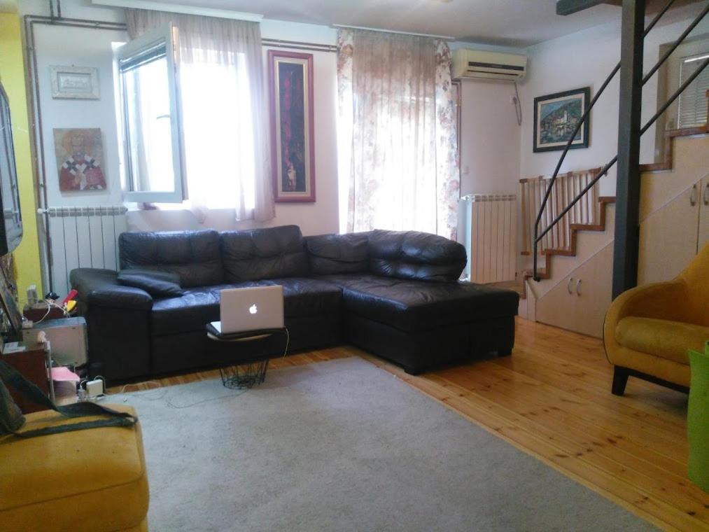 House with a garden in Podgorica Center photo 2