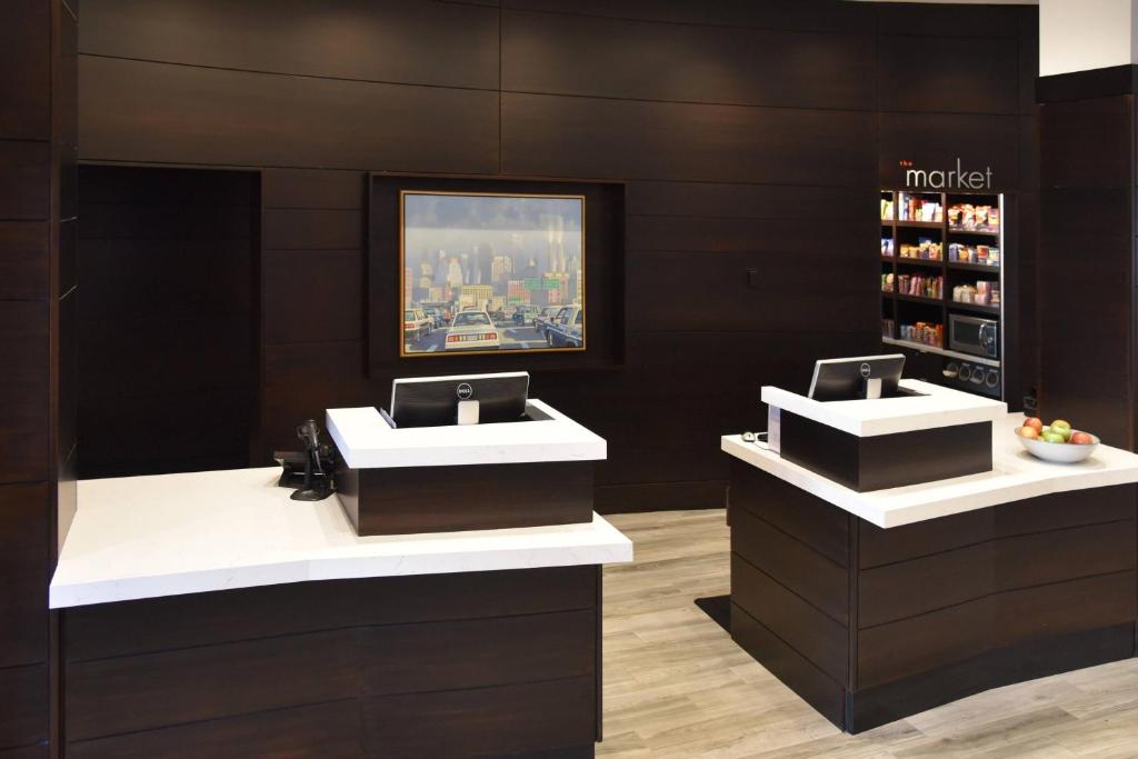 Courtyard by Marriott Boston Waltham photo 3