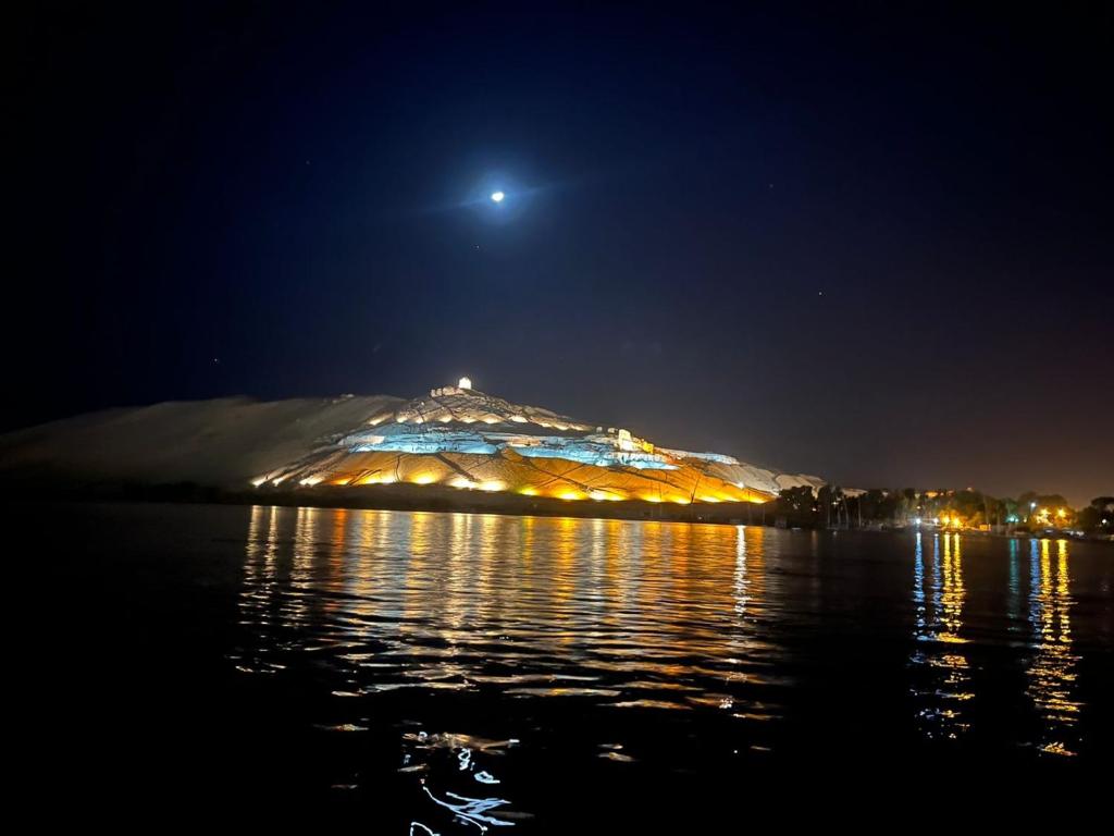 الراية ماركت photo 2