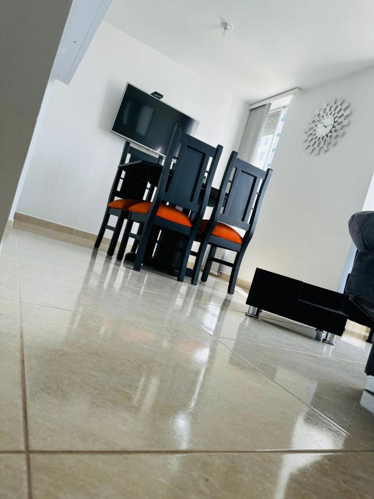 Cómodo y Completo Apartamento, Excelente Ubicación, Cerca Expofuturo, Estadio, Ukumari - Incluye Parqueadero - Pereira photo 3