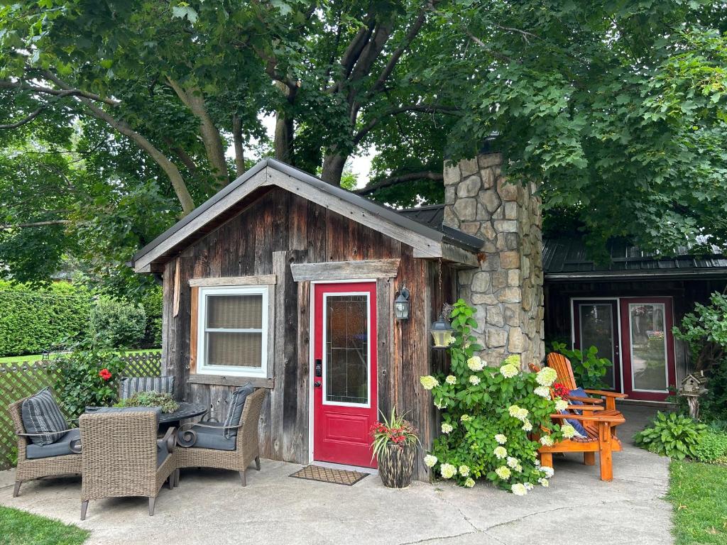 Cozy Guest House close to Wasaga Beach & Blue Mtn photo 4