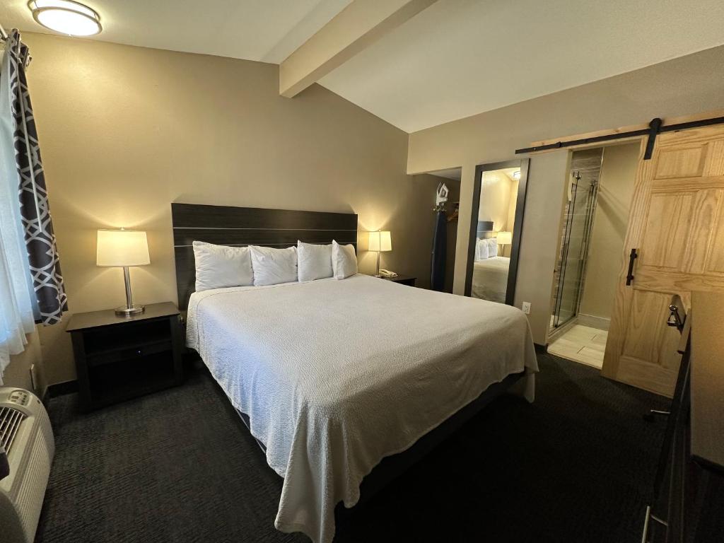 Black Jack Inn photo 1