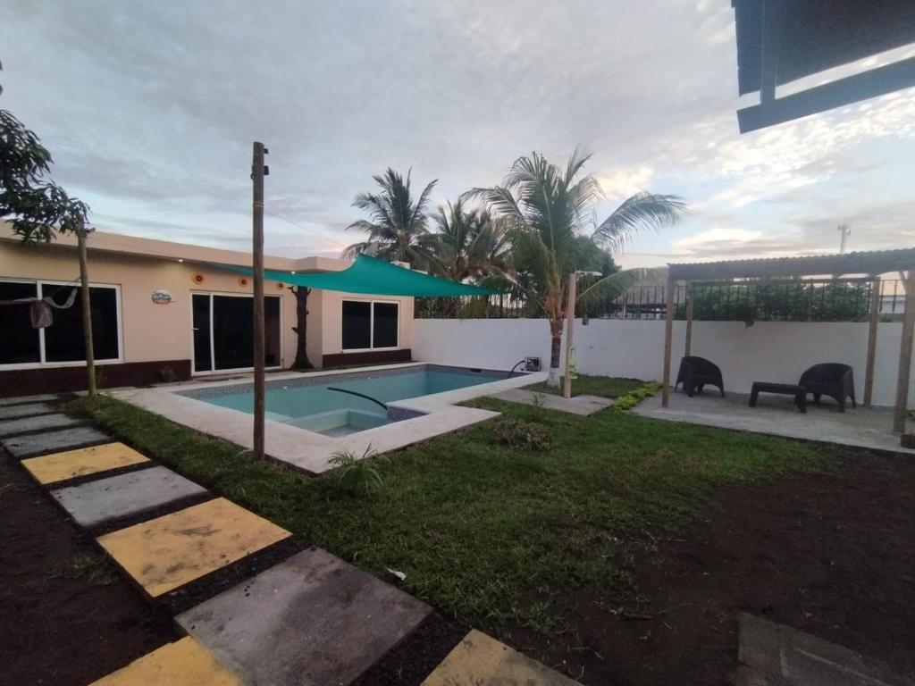 Hogar media luna photo 4