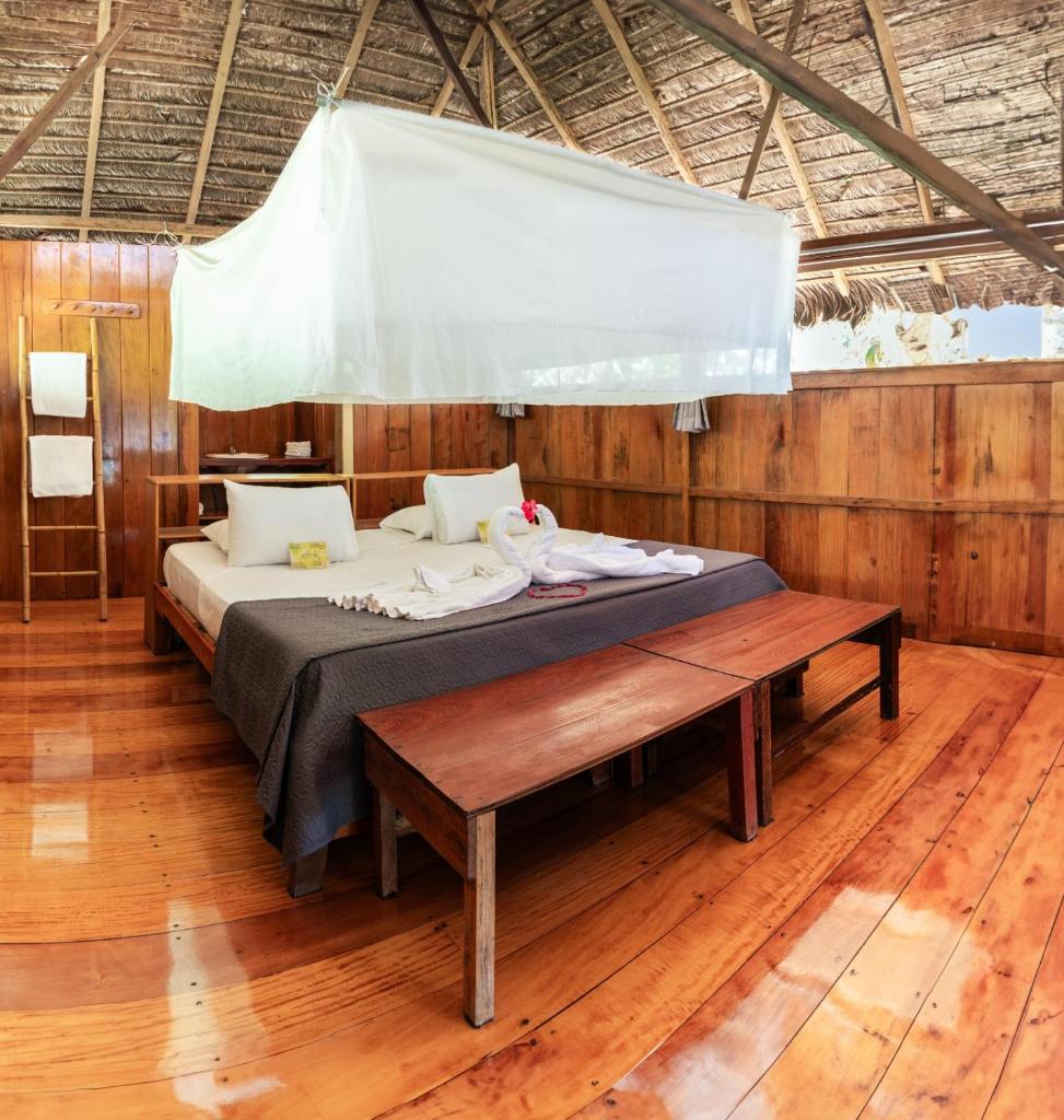 Ecolucerna Lodge Tambopata