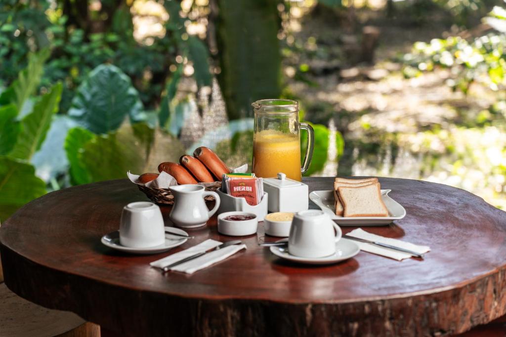 Ecolucerna Lodge Tambopata photo 4