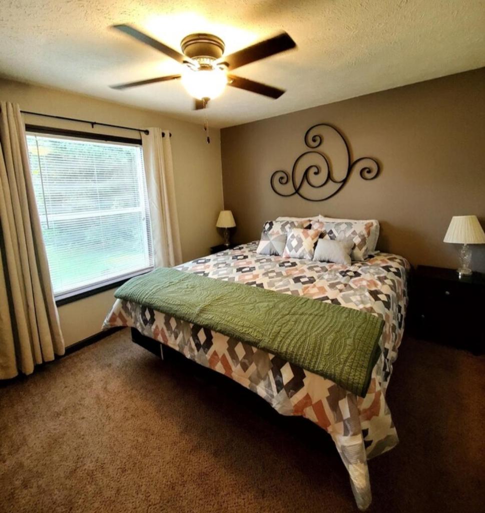 Big Barbee Lake House photo 1
