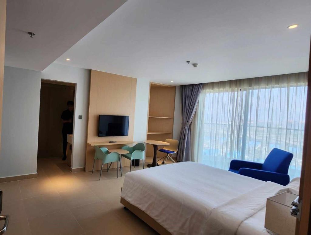 Arena Cam Ranh SeaView KH