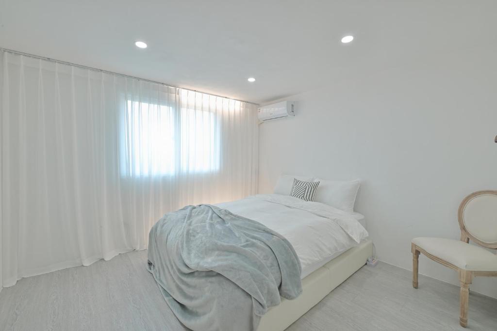 3room+2bath hongdae 165sqm photo 2