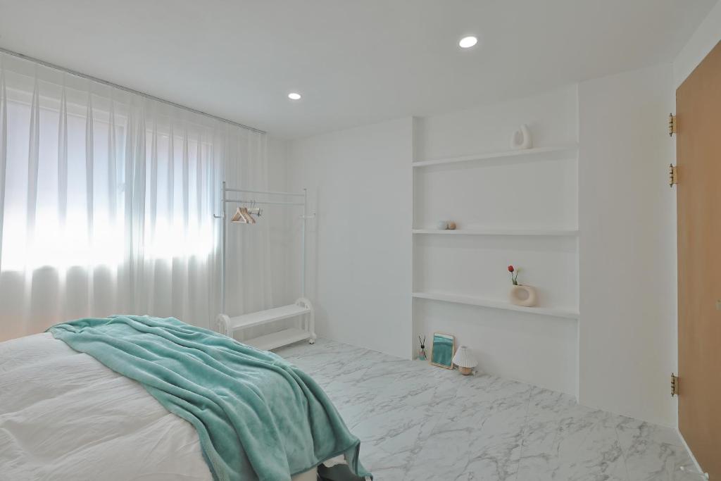 3room+2bath hongdae 165sqm photo 3