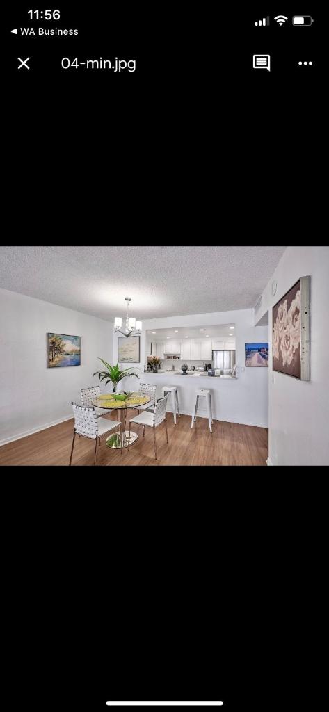 Apartments TVG Miami by the ocean ! image