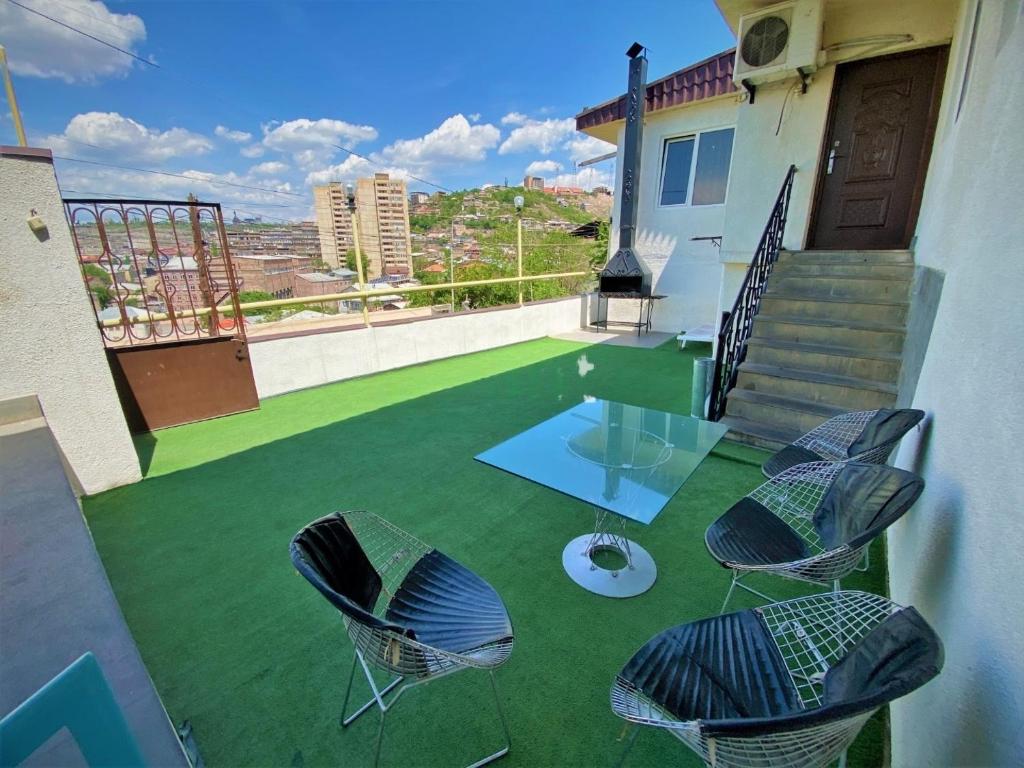 VIP Hotel-Villa 3 in the center photo 4
