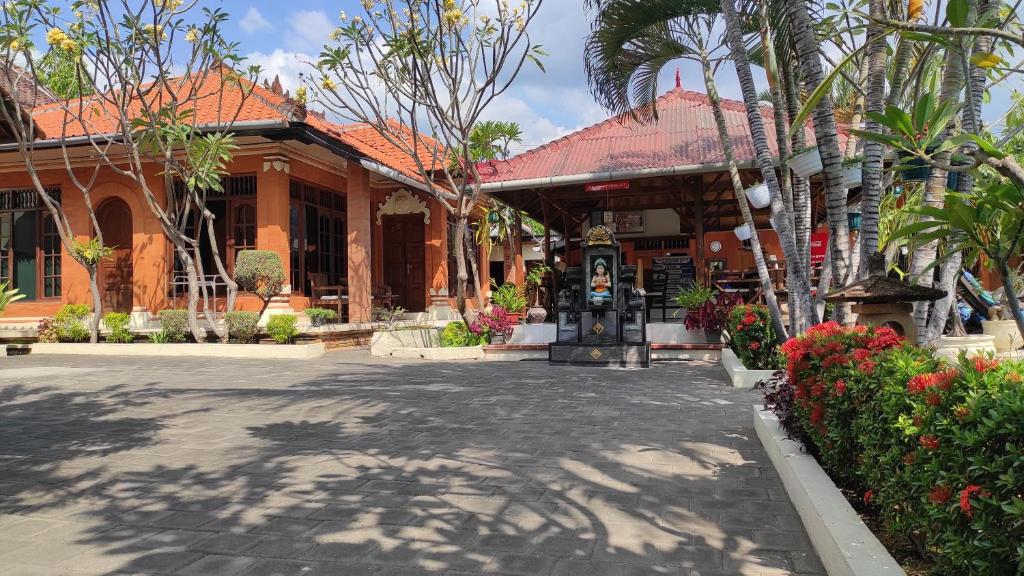 Keyani Bungalows Lovina photo 3