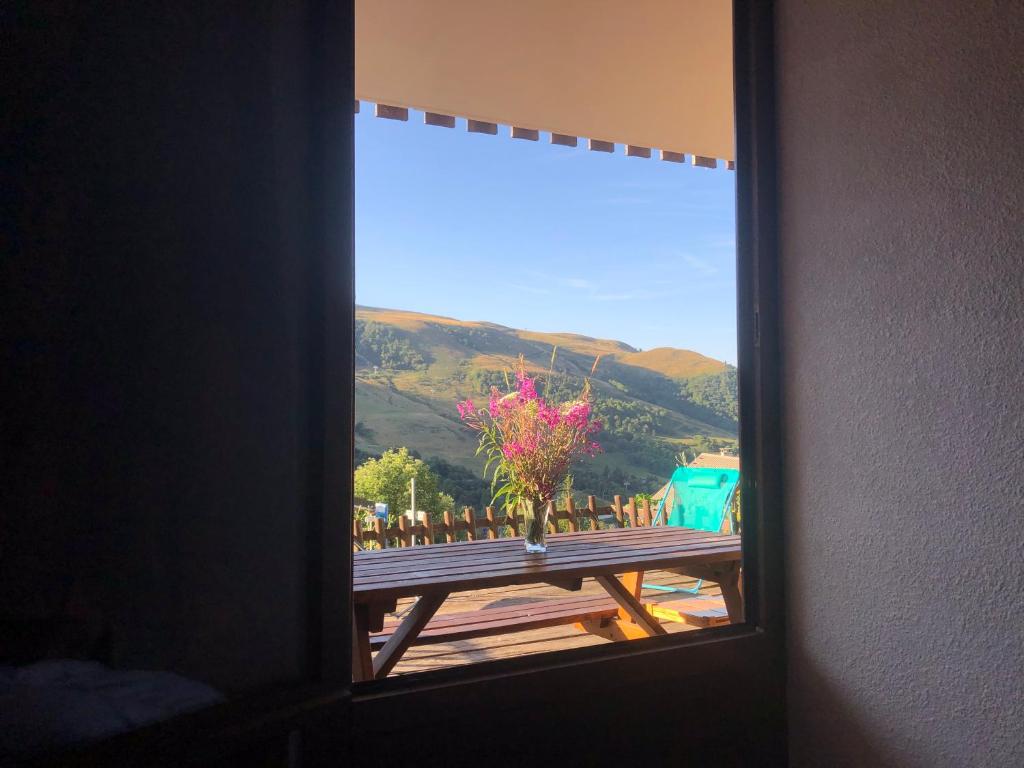 Appartement avec terrasse magnifique vue montagne photo 2