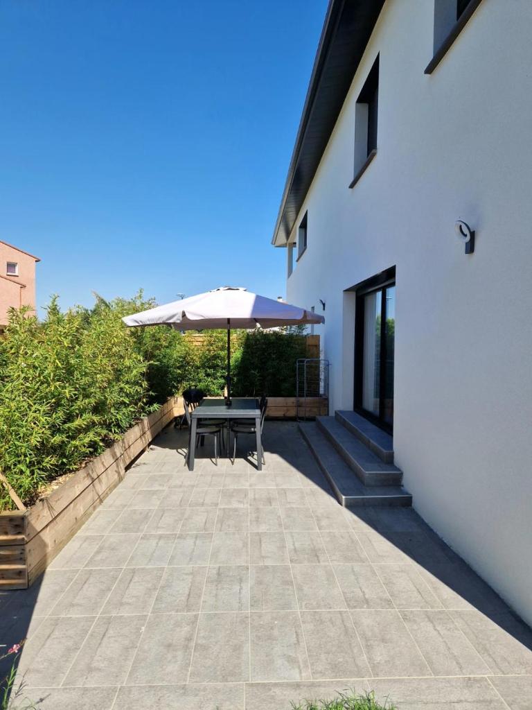 Appart moderne avec jardin à 5min de la plage photo 1