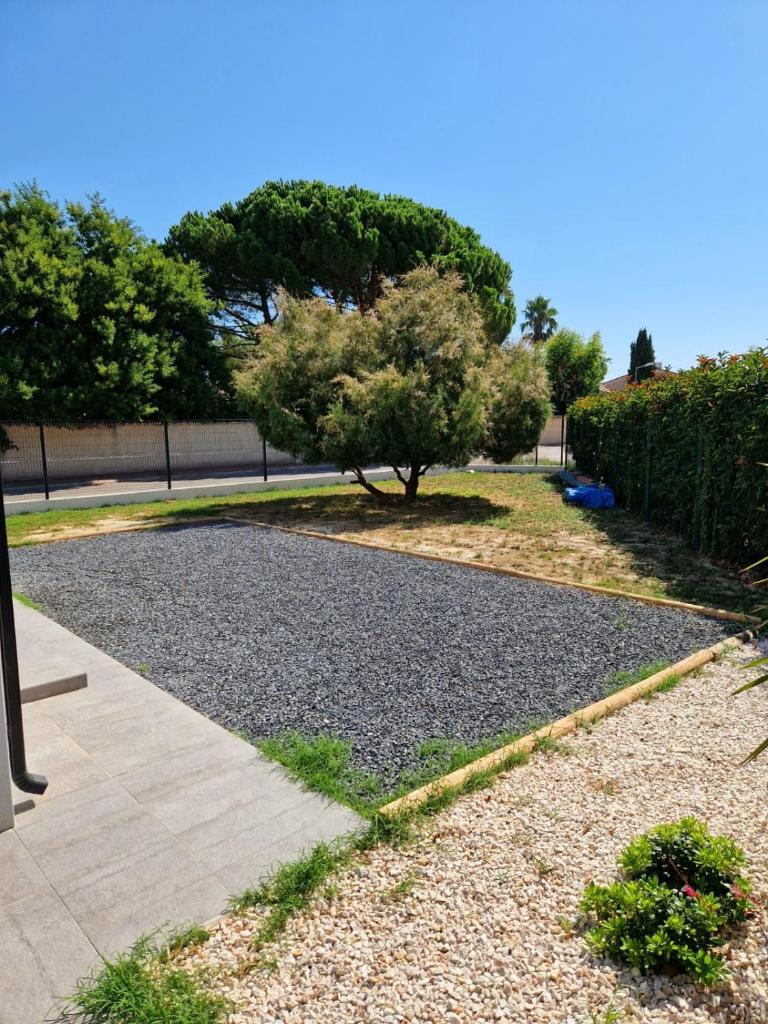 Appart moderne avec jardin à 5min de la plage photo 3