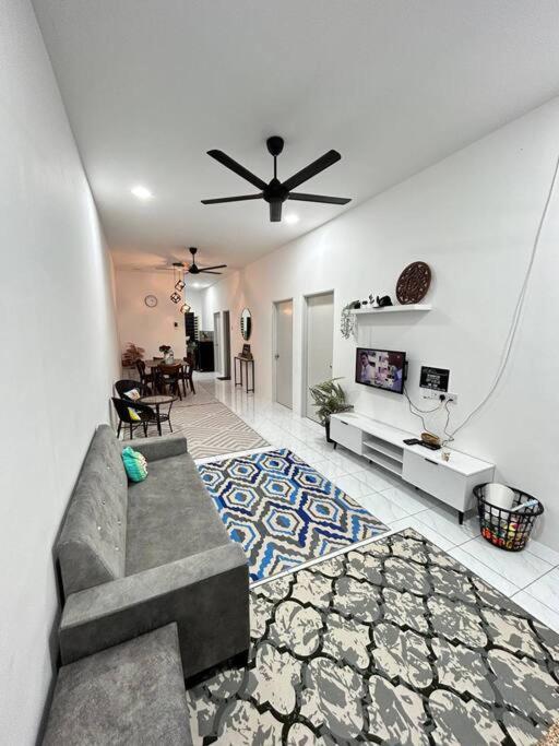 Zh homestay teluk batik