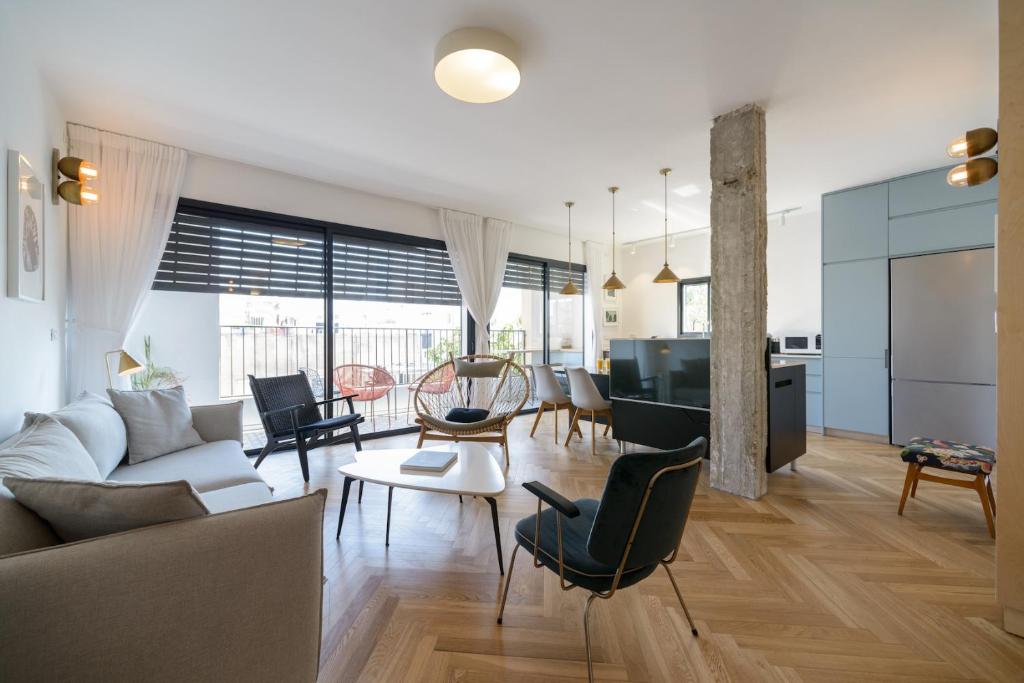 Beach Apartments TLV