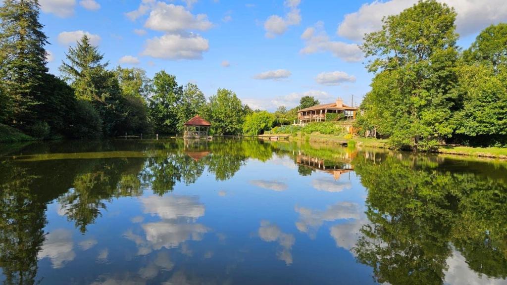 Lake Noble photo 2