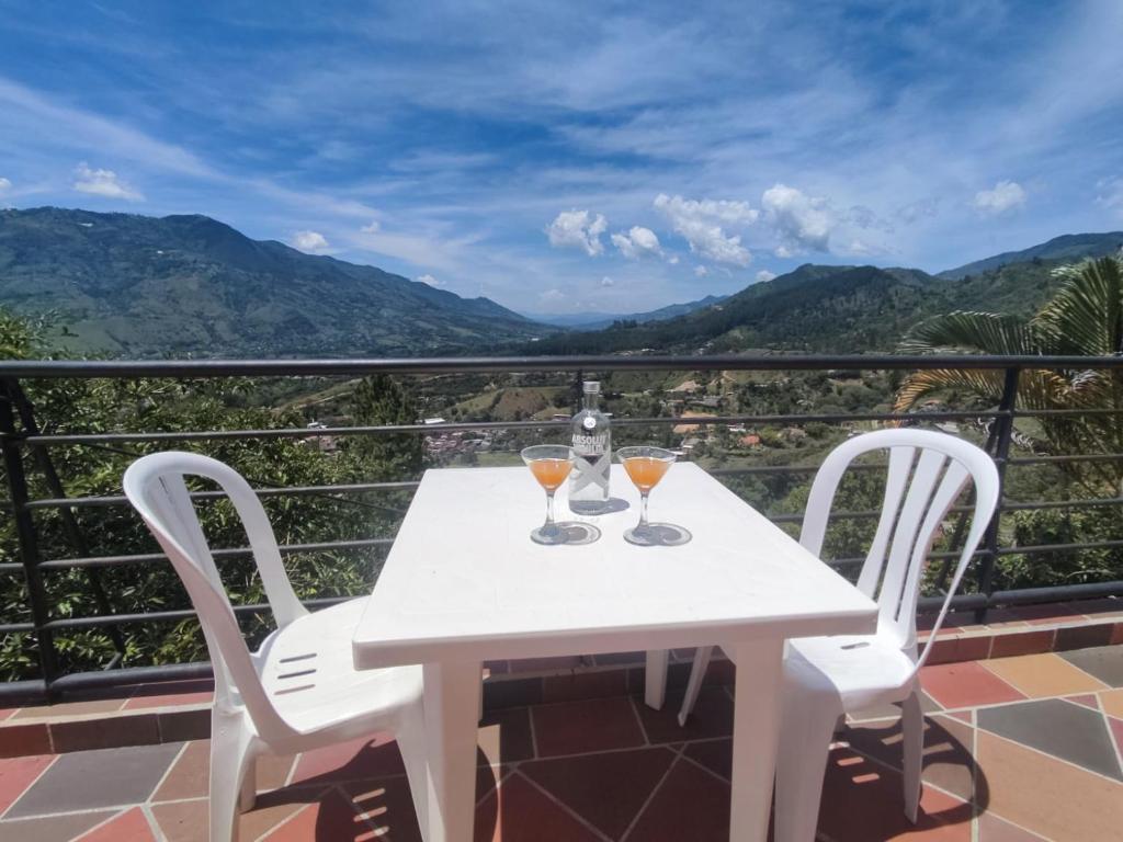 Hermosa finca para descansar, vista inmejorable photo 1