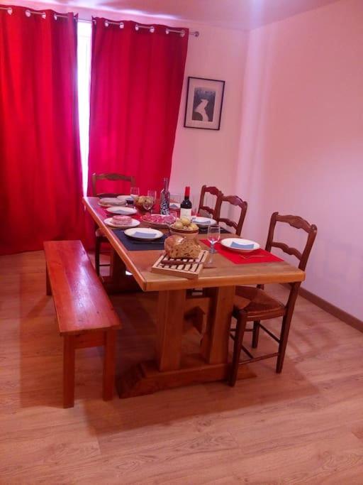 Champeix, maison confort 6 personnes photo 2