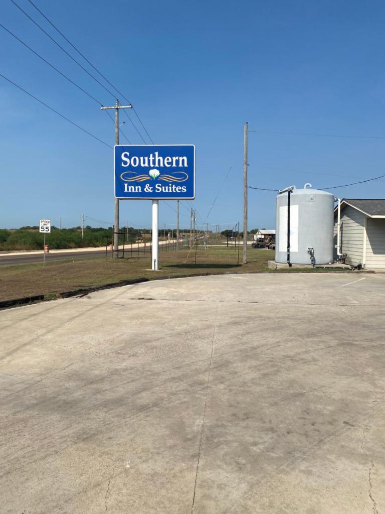 Southern Inns And Suites now offering RV Spaces for rent image