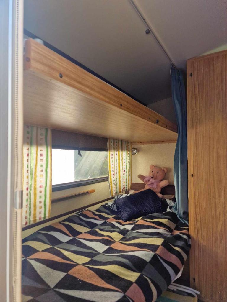 Cozy Caravan With House Access! photo 2