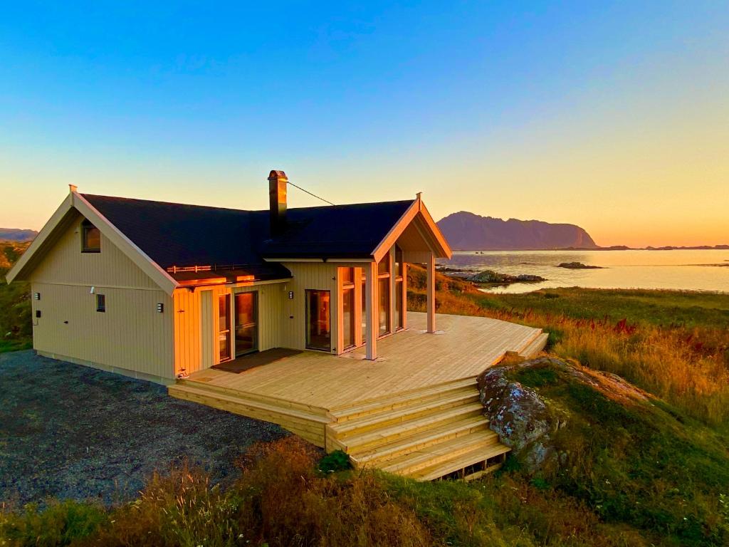 Sunset Panorama - Superior Cabin Lofoten photo 1